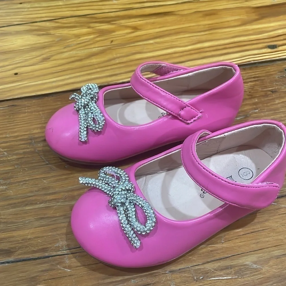 Link girl pink ballet flat dress shoes with bow toddler size 6